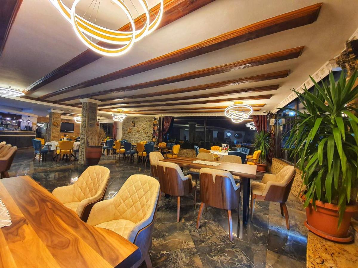 Rey Hotel Mavrovo Exterior foto