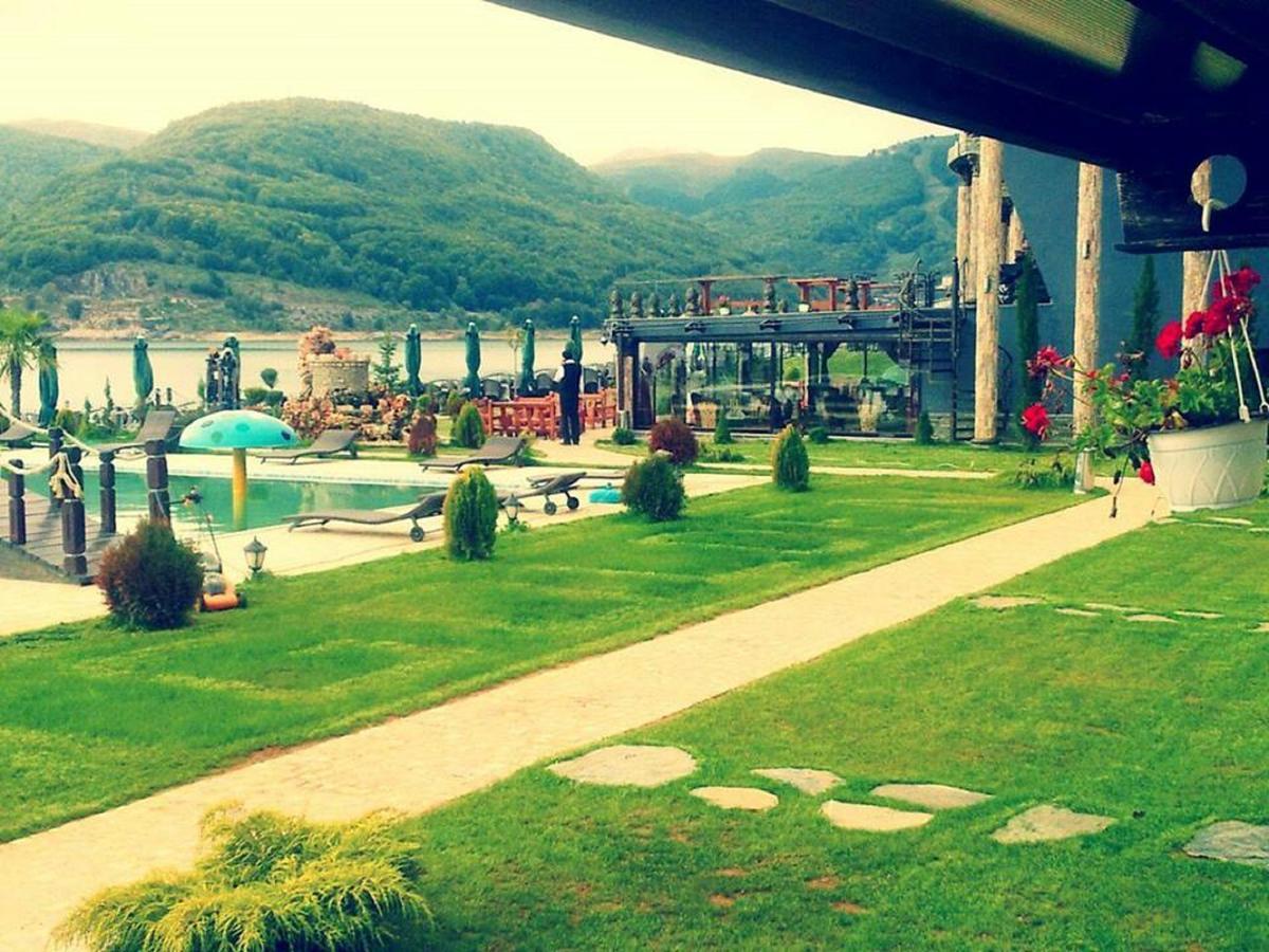 Rey Hotel Mavrovo Exterior foto